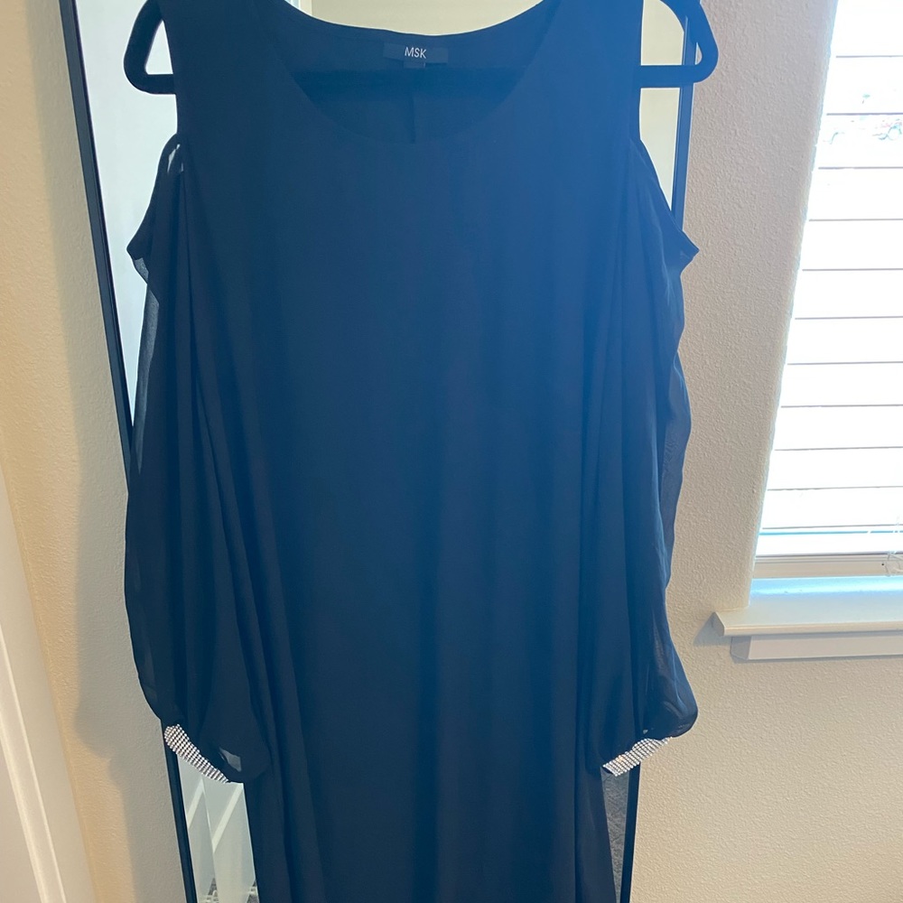 Black cold shoulder chiffon dress
